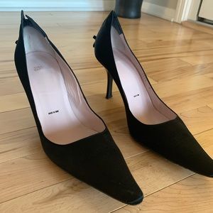 Vera Wang Satin heels
